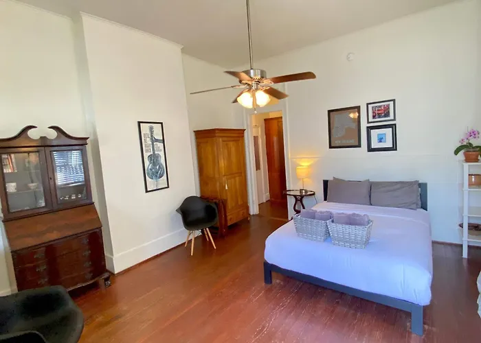 Haustierfreundliches Fab Studio On Tree-Lined Street W City Bikes New Orleans