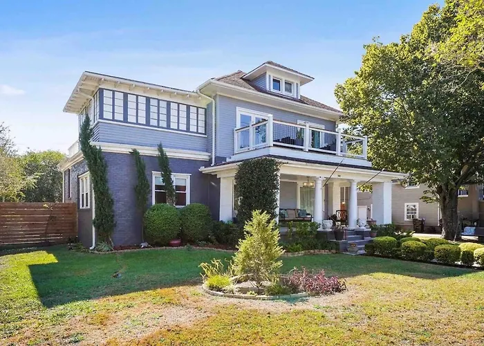 Grandcraftsman Style Home With Pool And Hot Tub/ Center To All Of New Orleans