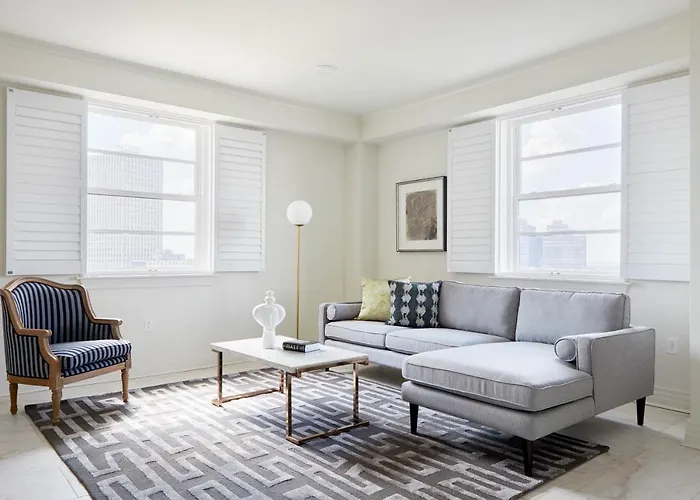 Airy Canal Street Suites By Sonder