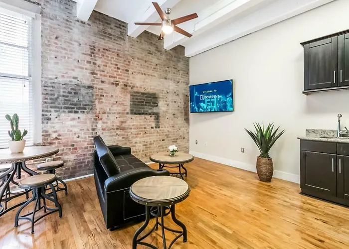 Ferienwohnung Spacious Lofts Close To French Quarter & Bourbon St. New Orleans