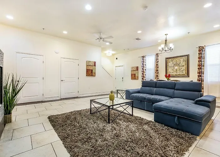 Spacious 3Br/2.5Bath Condo In Great Location