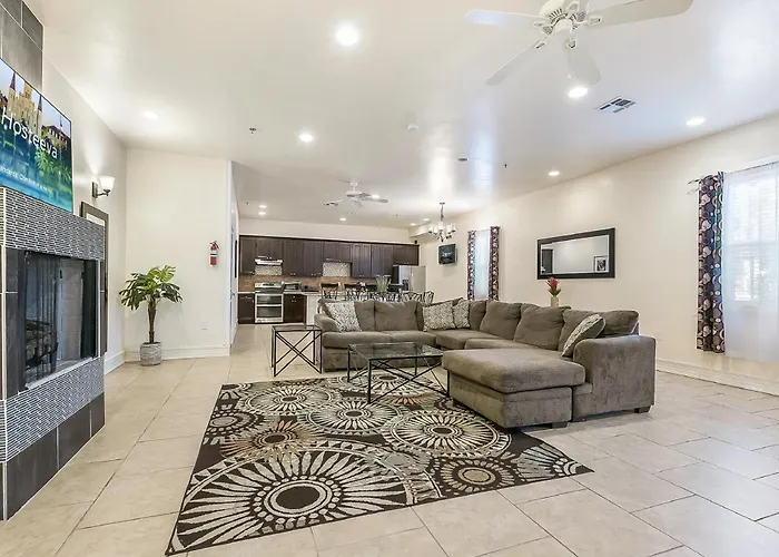 Inviting 3Br Condo Steps From St Charles Ave La Nouvelle-Orléans